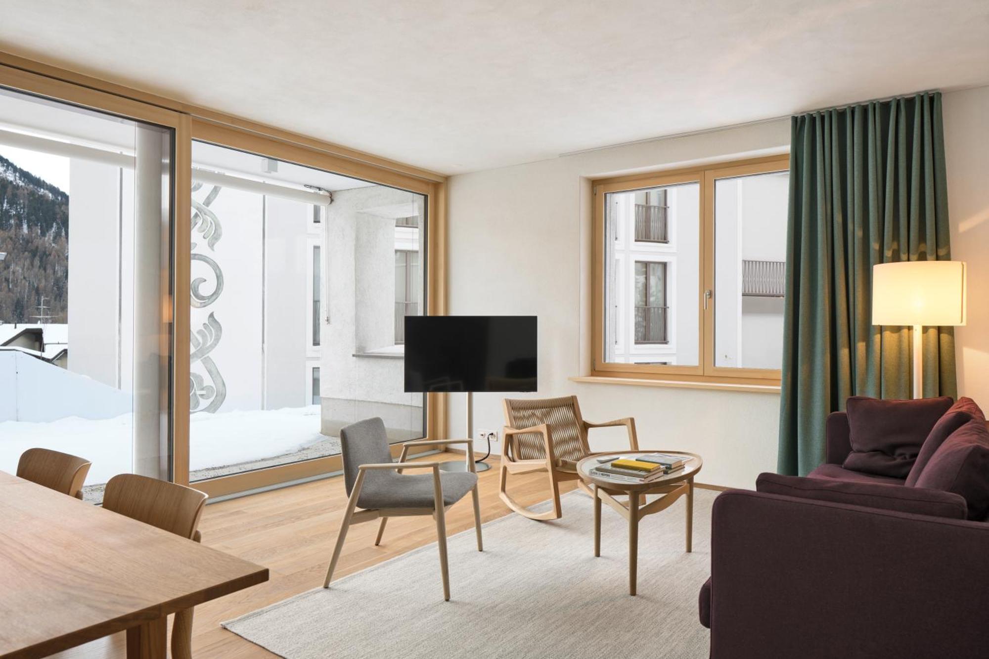 Hotel Maistra 160 ปอนเตรสซีนา ภายนอก รูปภาพ