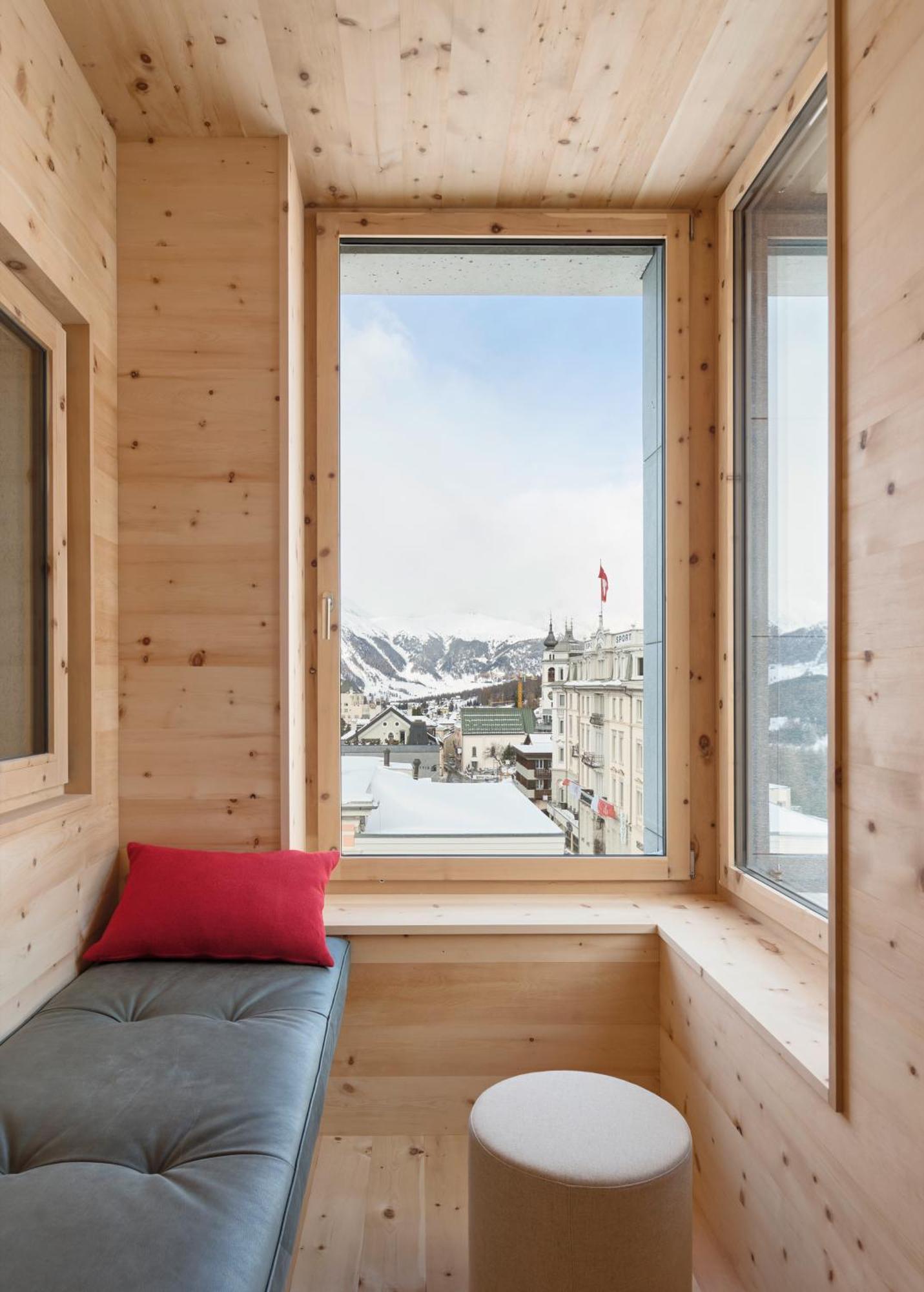 Hotel Maistra 160 ปอนเตรสซีนา ภายนอก รูปภาพ