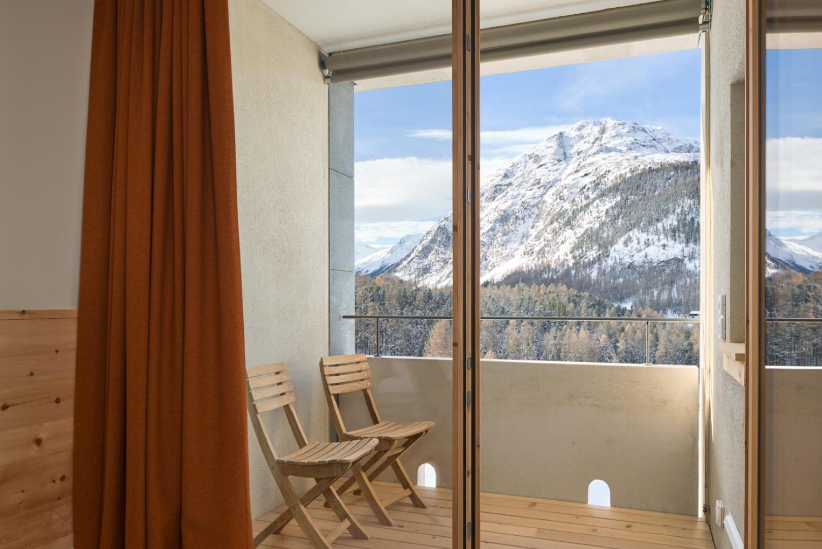 Hotel Maistra 160 ปอนเตรสซีนา ภายนอก รูปภาพ