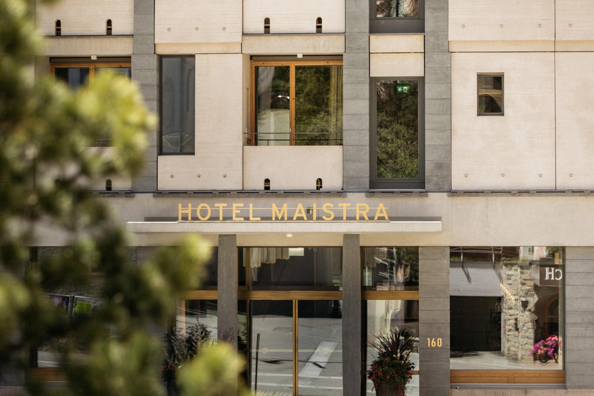 Hotel Maistra 160 ปอนเตรสซีนา ภายนอก รูปภาพ